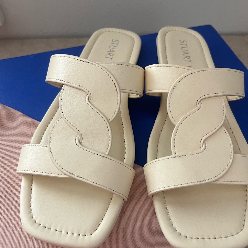 New Stuart Weitzman Alabaster Cream Leather Sandals - Picture 3 of 8